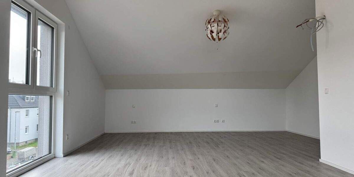 Etagenwohnung Mainz Mombach - 4 Zimmer, 135 m&sup2;, 660.000&euro; | Angebot:24027215