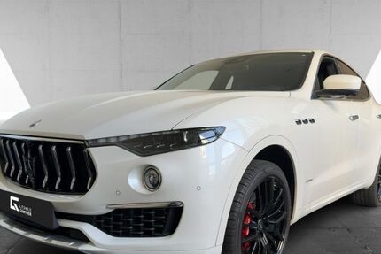 Maserati Levante 52.356 km 54.350 &euro; Berlin 10587