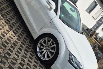 Audi TT 117.000 km 11.900 &euro; Gückingen 65558