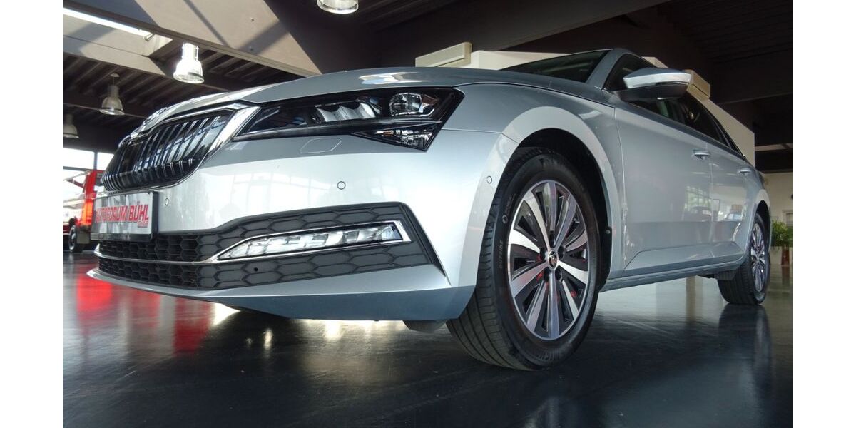 Skoda Superb 68.527 km 25.780 &euro; Bühl 77815