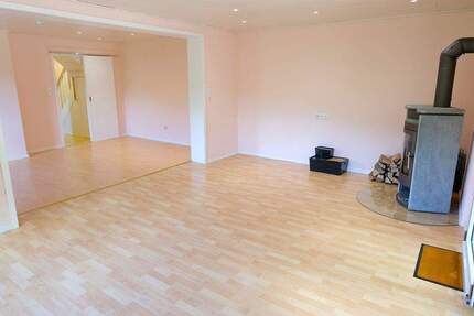 Haus Bebra Gilfershausen - 4 Zimmer, 90 m&sup2;, 134.000&euro; | Angebot:24822170