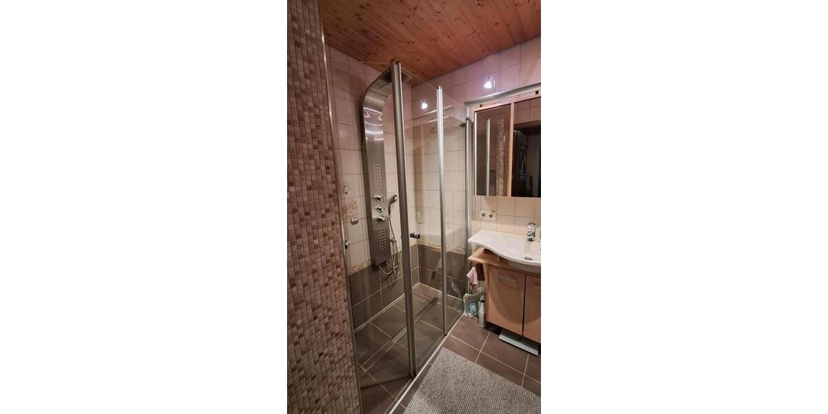 Erdgeschoßwohnung Ayl - 5 Zimmer, 130 m&sup2;, 850&euro; | Angebot:26359617