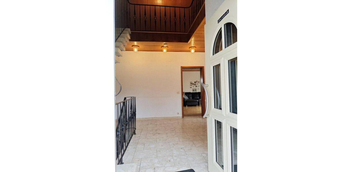 Einfamilienhaus Neuwied Heimbach-Weis - 5 Zimmer, 158 m&sup2;, 1.600&euro; | Angebot:26845448