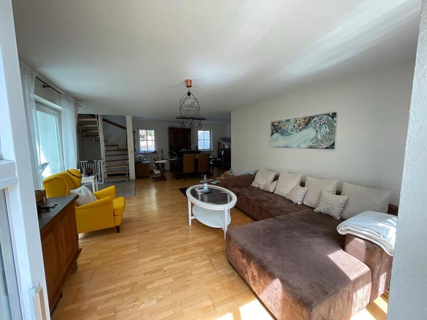 Haus zu vermieten in Friedrichsdorf Burgholzhausen zimmer