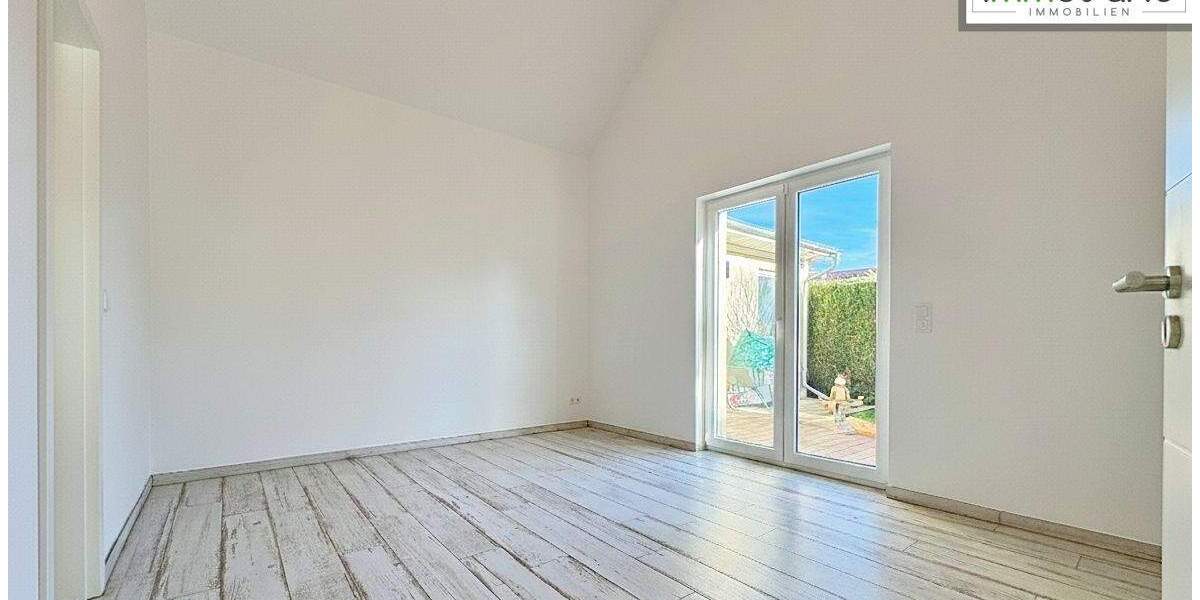 Stilvoller Bungalow-Traum mit Garten und Pool in ruhiger Lage Otterslebens zu vermieten! 3 zimmer