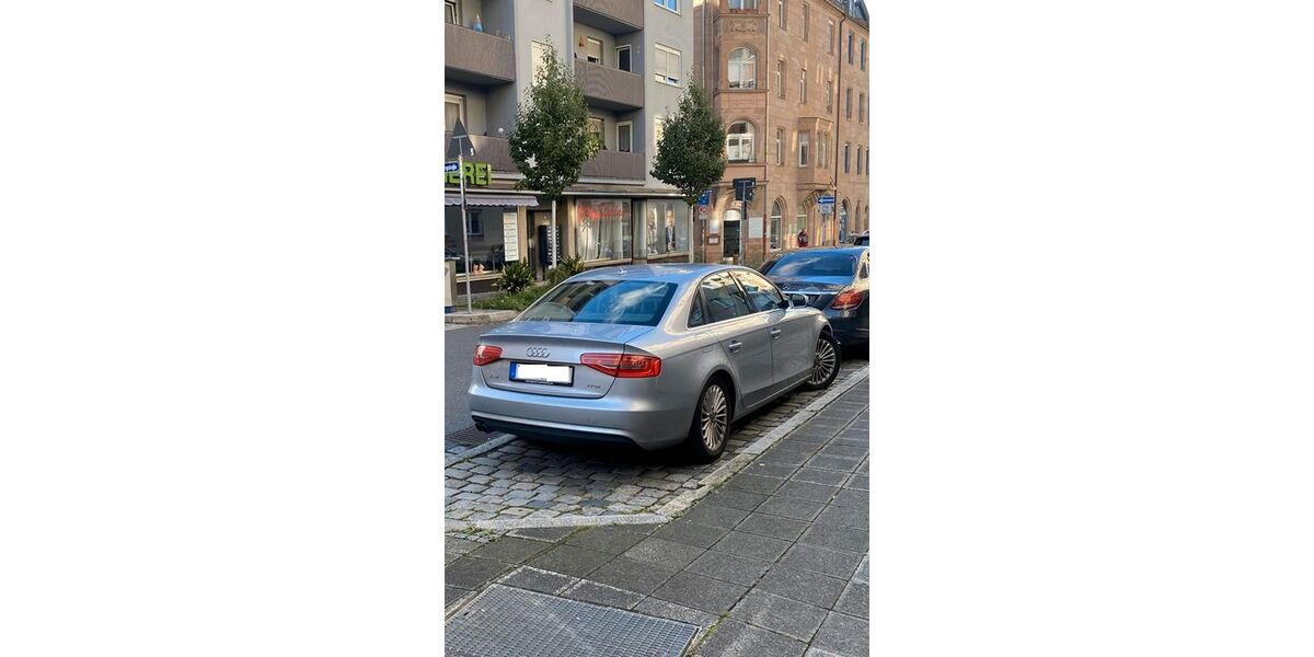 Audi A4 128.000 km 10.950 &euro; Regensburg 93055