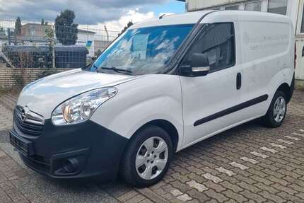 Opel Combo 110.217 km 4.990 € Hamburg 20537