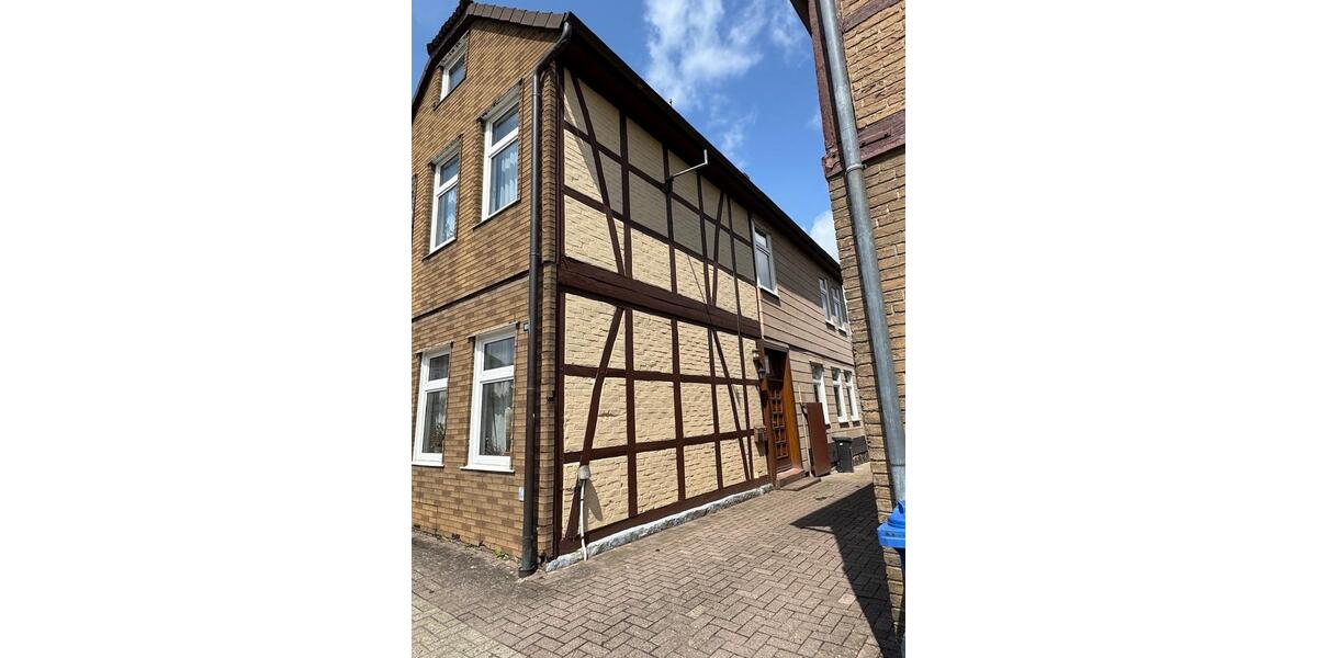 Einfamilienhaus Bergen an der Dumme - 8 Zimmer, 160 m&sup2;, 210.000&euro; | Angebot:27095743