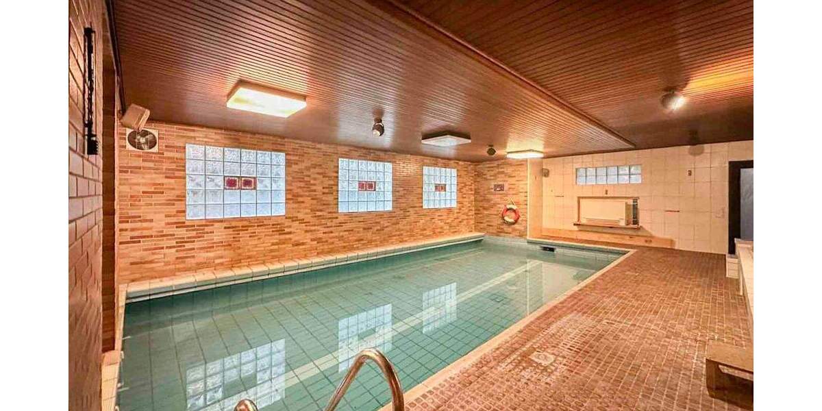 Wohnen & Arbeiten vereint: Stilvolles Haus mit Garten und Wellness in Leverkusen-Rheindorf 7 zimmer