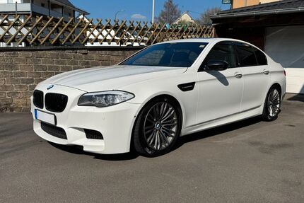BMW M5 153.900 km 32.900 &euro; Lünebach 54597