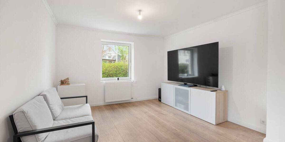 Doppelhaushälfte Pinneberg - 3 Zimmer, 87 m&sup2;, 425.000&euro; | Angebot:26455371