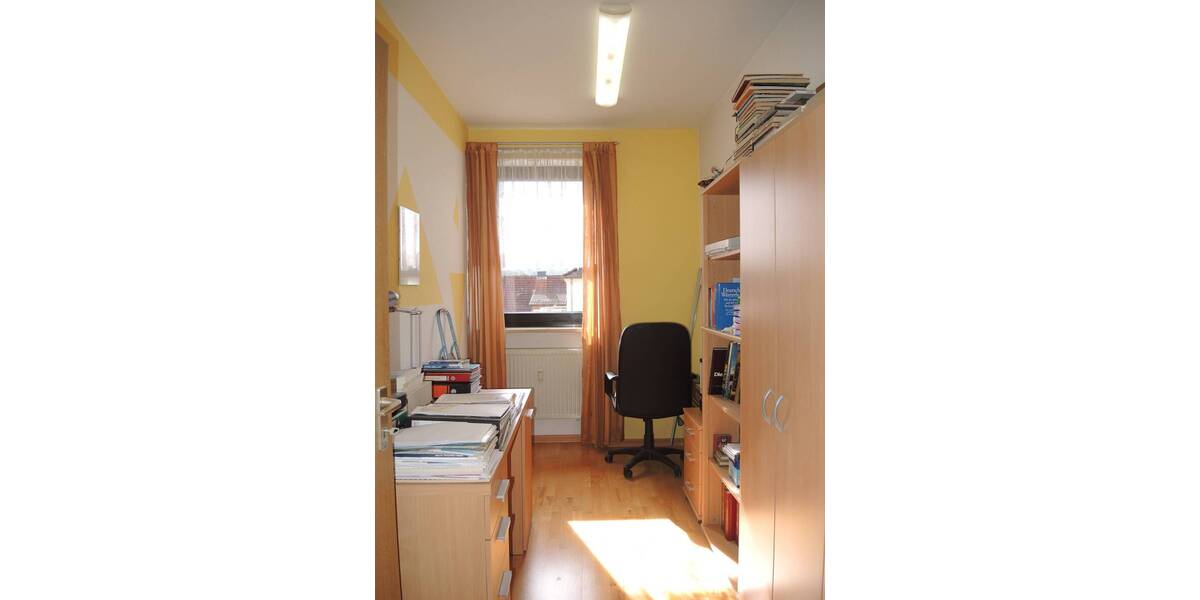 Etagenwohnung Bad Brückenau - 3 Zimmer, 135.000&euro; | Angebot:25696668