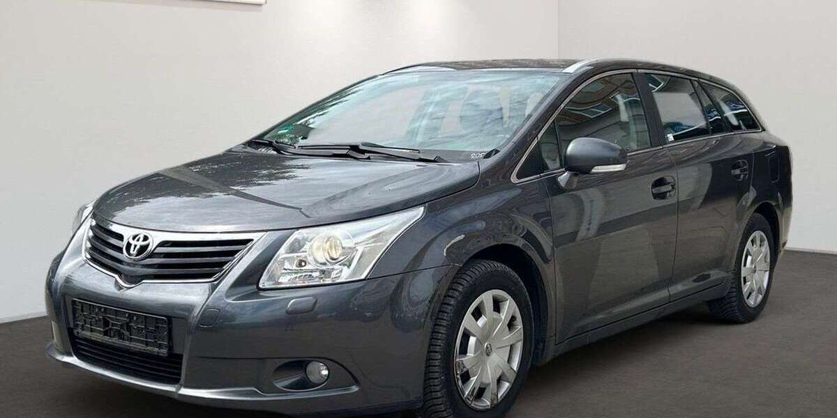 Toyota Avensis 158.310 km 5.999 &euro; Berlin 12681