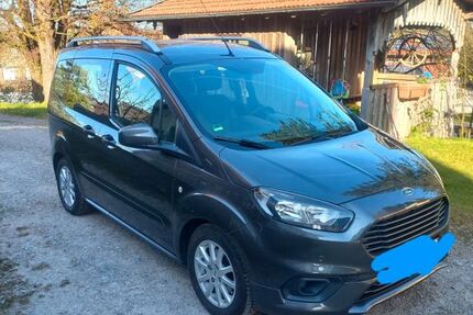 Ford Tourneo Courier 97.000 km 13.500 &euro; Burggen 86977