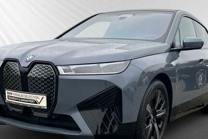 BMW iX 35.200 km 50.900 &euro; Rostock 18146