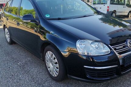 VW Golf