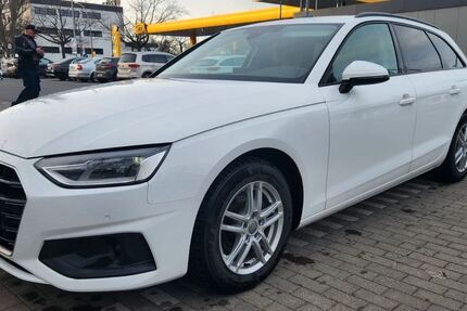 Audi A4 61.900 km 22.500 &euro; Berlin 13469