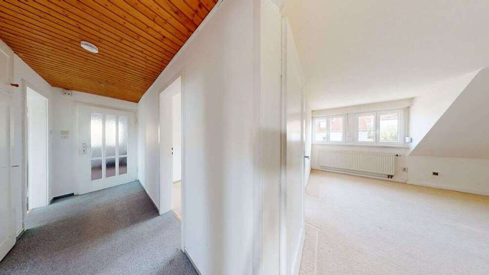 Wohnung zum Kaufen in Stuttgart 269.000 € 96.96 m²