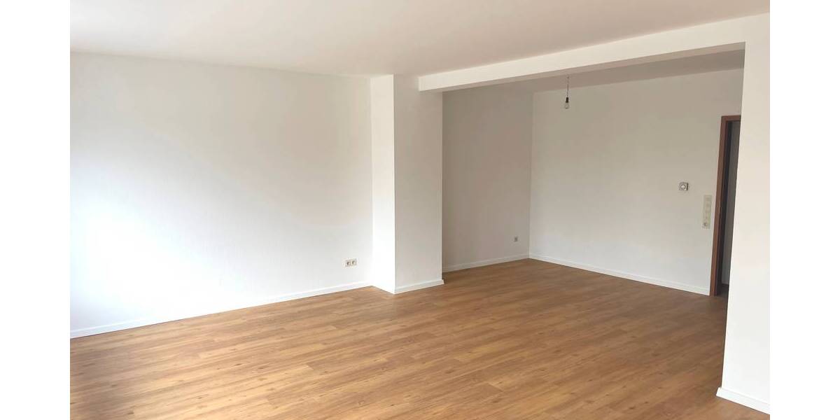 Reihenmittelhaus Worms / Pfeddersheim Pfeddersheim - 5 Zimmer, 135 m&sup2;, 1.690&euro; | Angebot:26360110