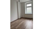 2-Zimmer Hochparterre Wohnung gut geschnitten - Mehrfamilienhaus, Wohnhaus Zwickau Neuplanitz | Angebot:25893055
