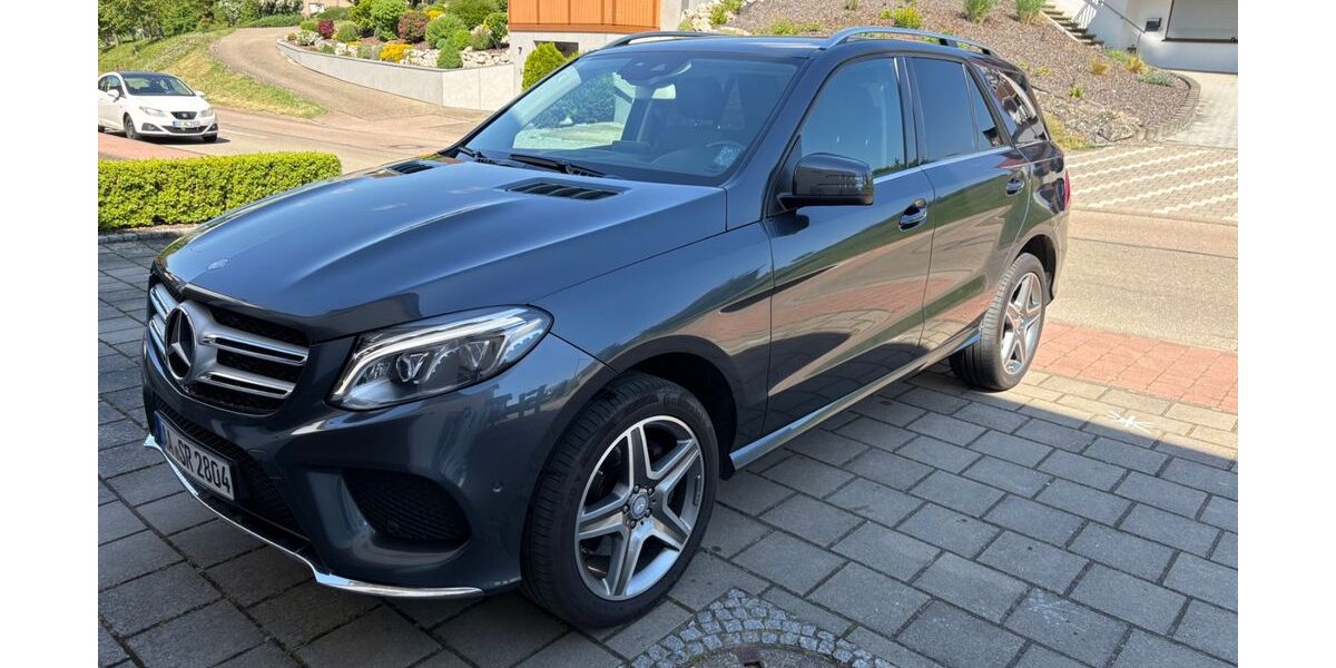 Mercedes-Benz GLE 350 182.500 km 28.450 &euro; Unterschneidheim 73485