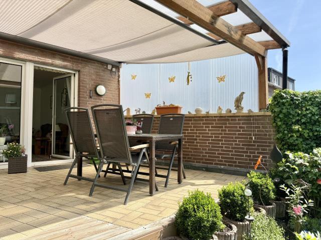 Reihenhaus Bocholt Feldmark - 5 Zimmer, 145 m&sup2;, 1.900&euro; | Angebot:25811167