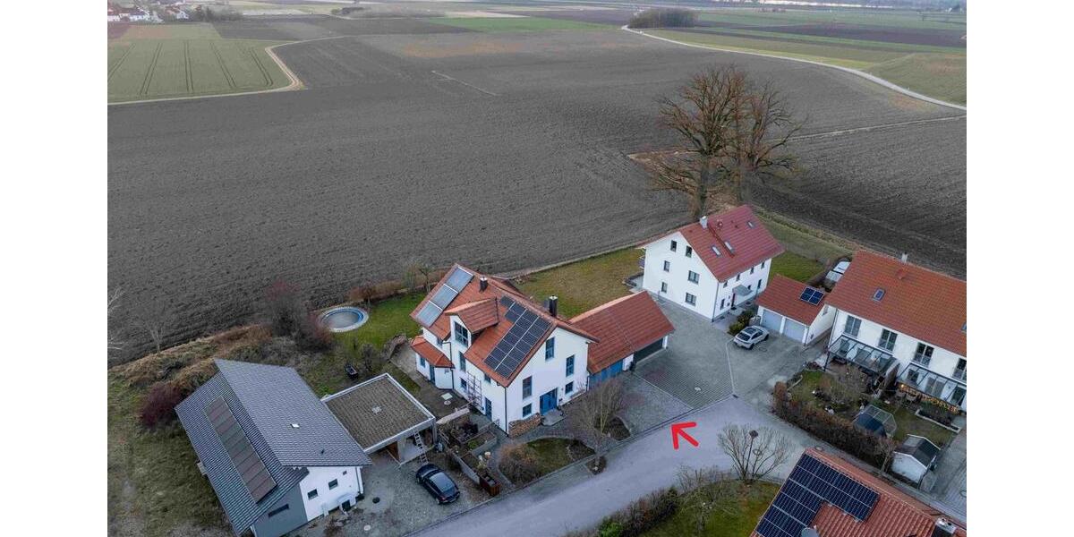 Einfamilienhaus Pliening - 7 Zimmer, 330 m&sup2;, 1.800.000&euro; | Angebot:25271844