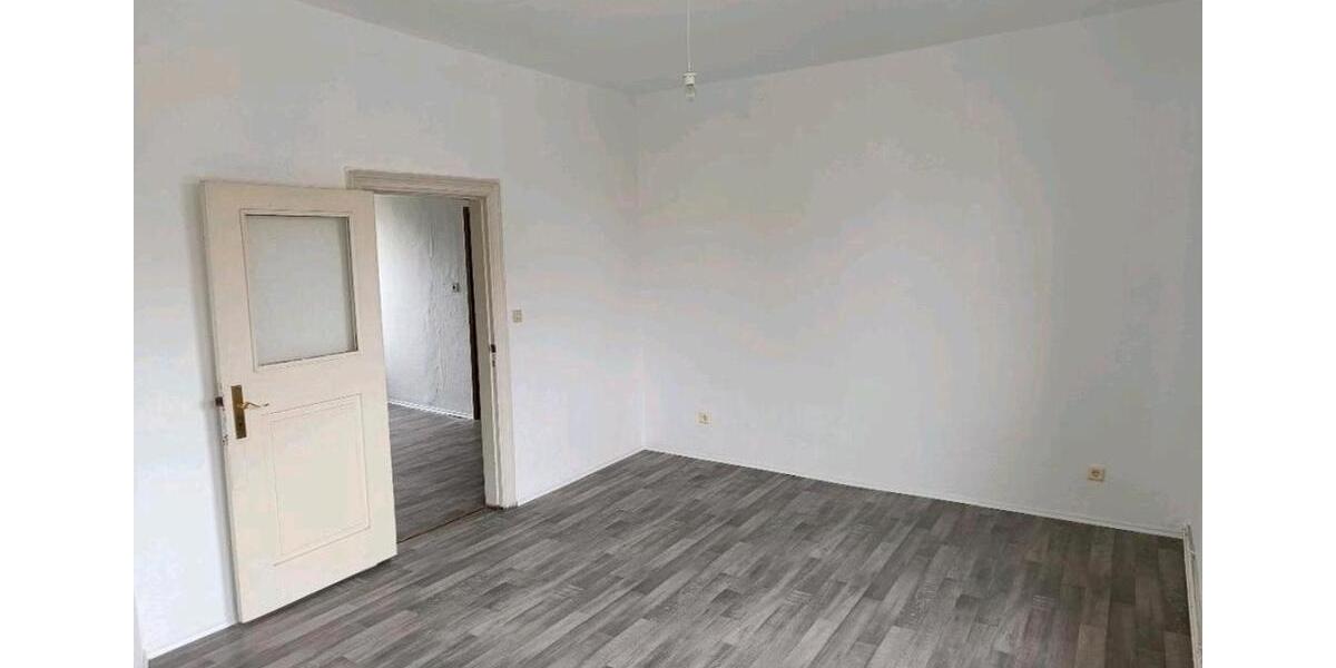 Etagenwohnung Burg - 2 Zimmer, 60 m&sup2;, 350&euro; | Angebot:26407842