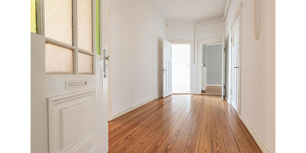 Etagenwohnung Flensburg - 1 Zimmer, 27 m&sup2;, 304&euro; | Angebot:26548883