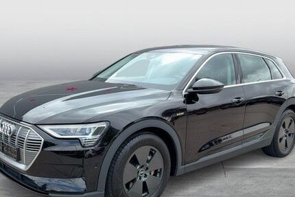 Audi e-tron 78.311 km 25.900 &euro; Cloppenburg 49661