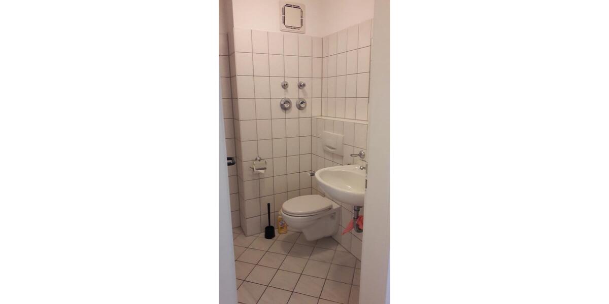 Appartment in zentraler Lage nur langfristig zu vermieten ! 1 zimmer