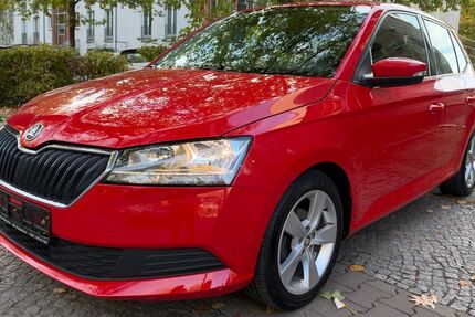 Skoda Fabia 91.450 km 6.999 &euro; Berlin 12305