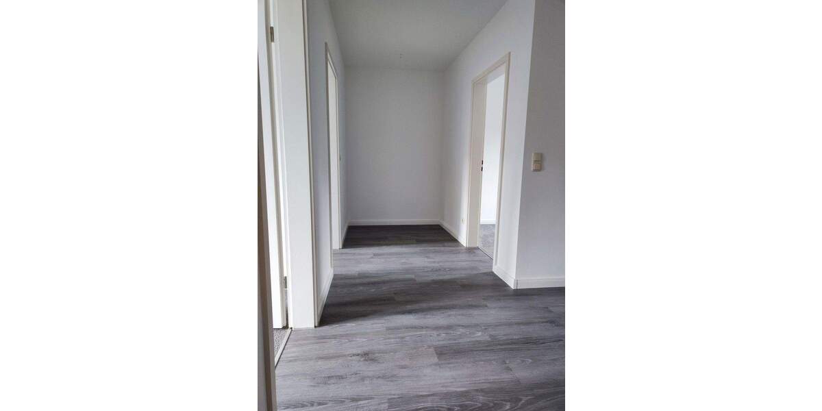 Reihenmittelhaus Albersdorf - 3 Zimmer, 130 m&sup2;, 1.100&euro; | Angebot:24251347