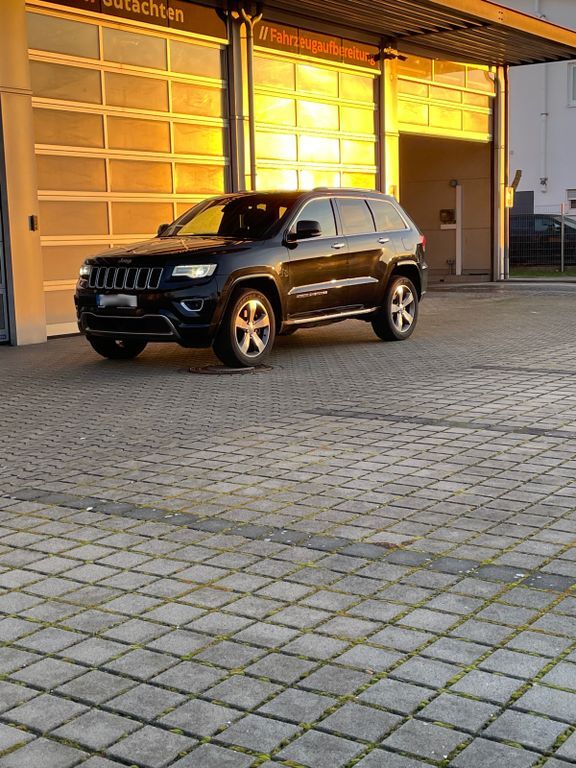 Grand Cherokee
