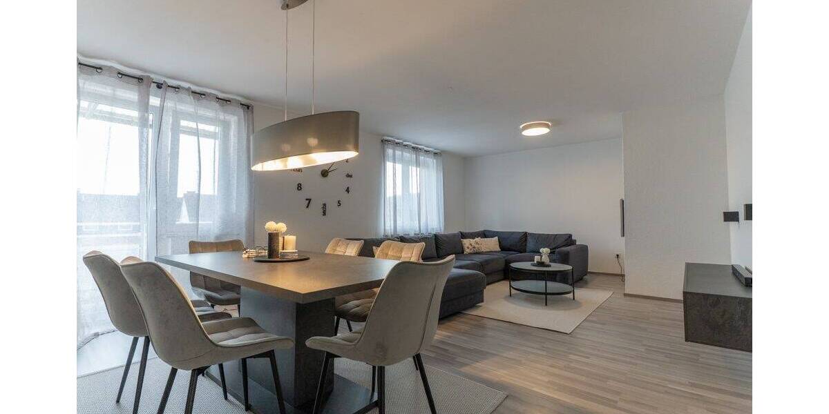 Vollständig renovierte 110m² große Eigentumswohnung in ruhiger Lage nahe der Hagener City! 4 zimmer