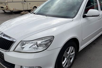 Skoda Octavia 215.000 km 3.900 &euro; München Trudering-Riem 81825