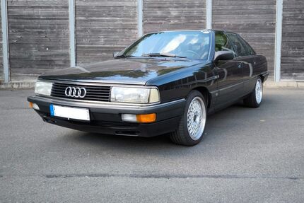 Audi 200 422.945 km 9.490 &euro; Wuppertal 42115