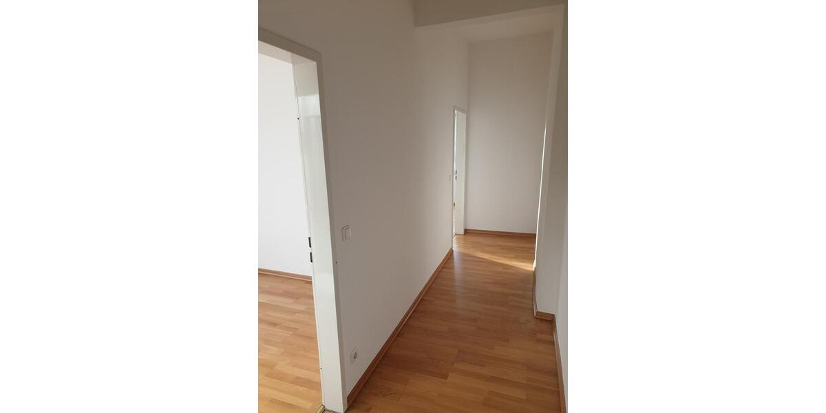 Etagenwohnung Bad Oldesloe - 4 Zimmer, 103 m&sup2;, 1.190&euro; | Angebot:26351439