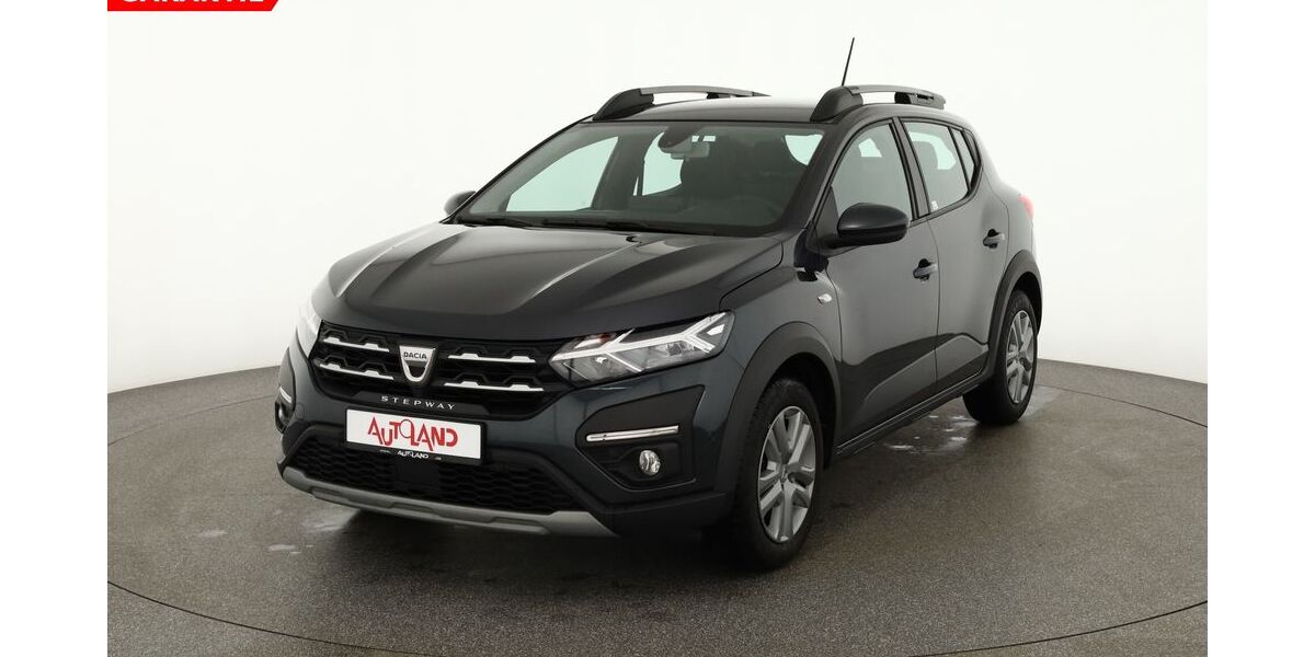 Dacia Sandero 54.103 km 17.490 &euro; Köthen 06366