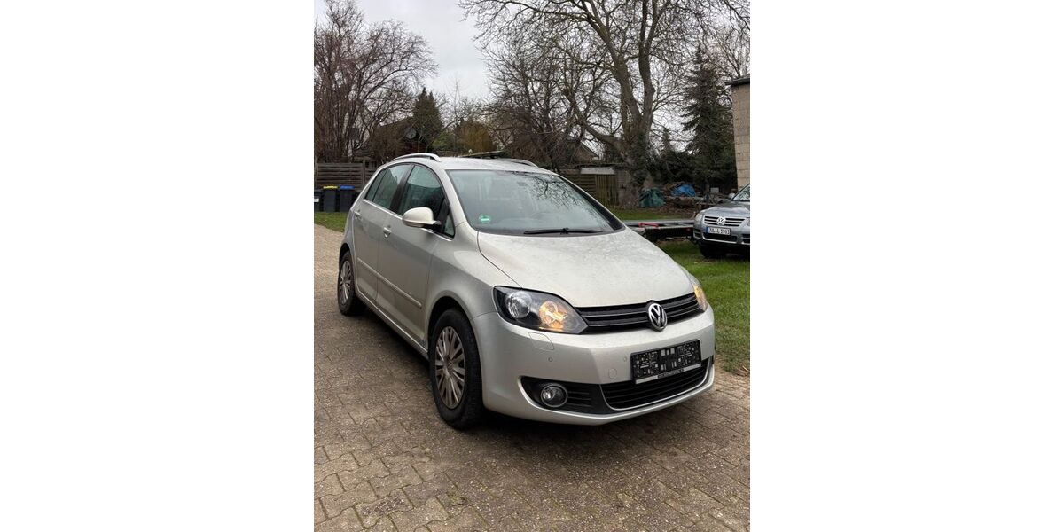 VW Golf 175.000 km 2.400 &euro; Vettweiß 52391