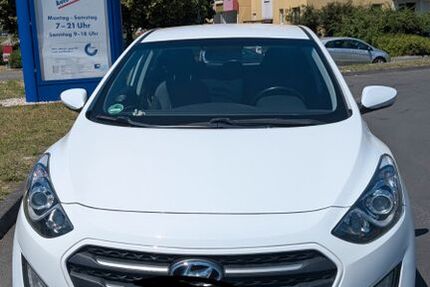 Hyundai i30 97.000 km 8.900 &euro; Berlin 12627