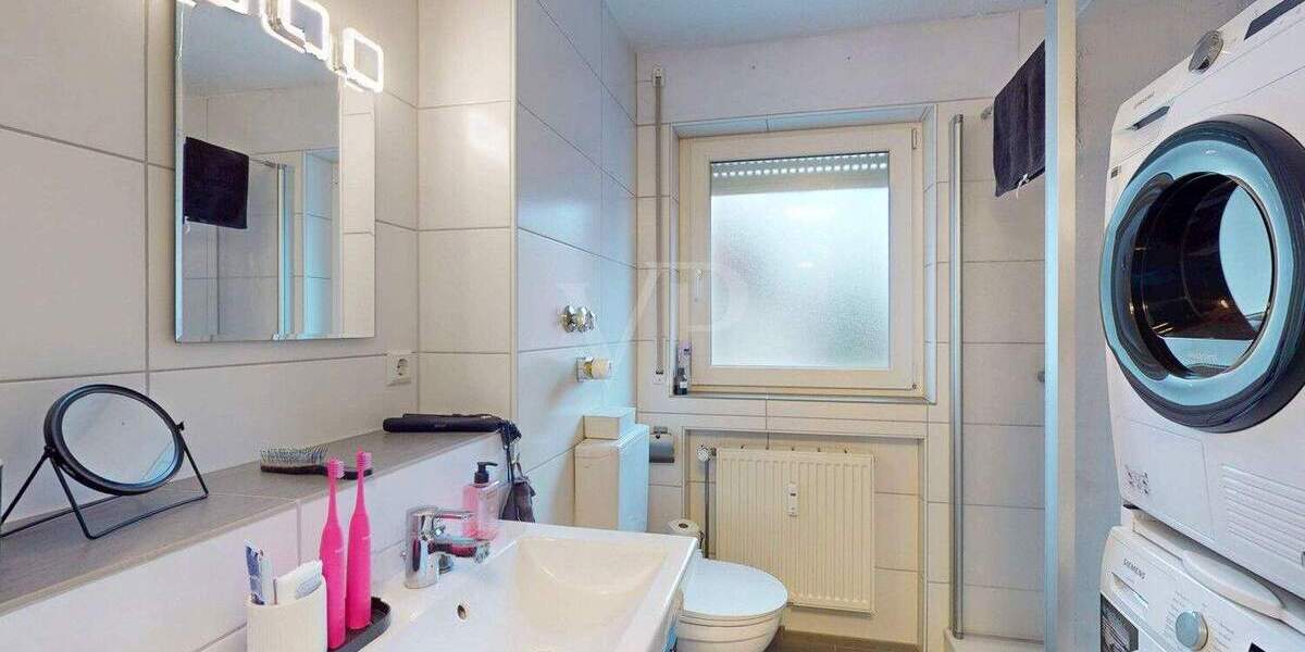 Modernisierte 4-Zi-Whg mit Balkon und Garage in zentraler Lage von Offenburg 4 zimmer