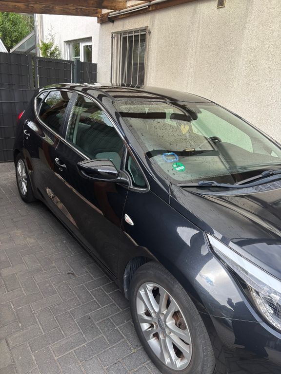 Kia ceed / Ceed 96.900 km 8.900 € Bergkamen 59192