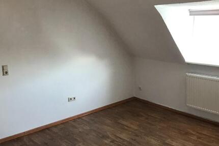 2 ZKB-WC 51m² in Dudweiler-Nord, ab 01.12. frei, WG möglich zimmer