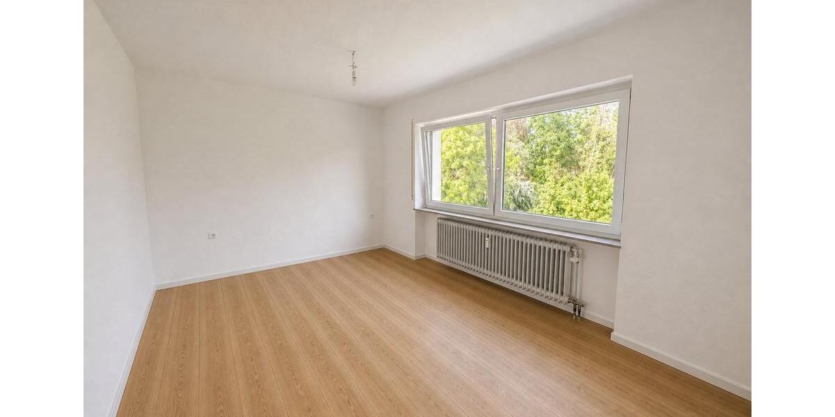 Etagenwohnung Leonberg - 2.5 Zimmer, 60 m&sup2;, 950&euro; | Angebot:26415176