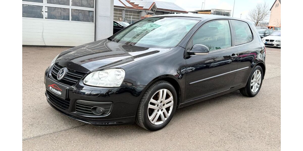 VW Golf 224.000 km 2.900 &euro; Calw 75365