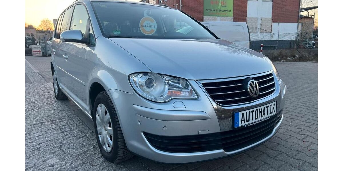 VW Touran 120.000 km 8.990 &euro; Berlin 10551