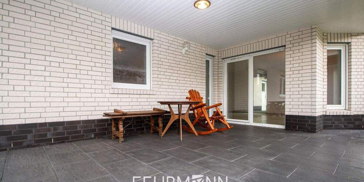 Einfamilienhaus Sögel - 6 Zimmer, 259 m&sup2;, 499.000&euro; | Angebot:25770470