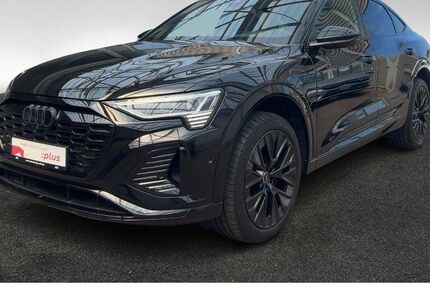 Audi Q8 e-tron 39.386 km 49.950 &euro; Hamburg 22529