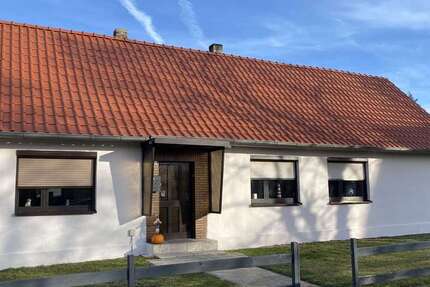 Haus zum Kaufen in Berenbrock 155.000 € 252 m² 7 zimmer